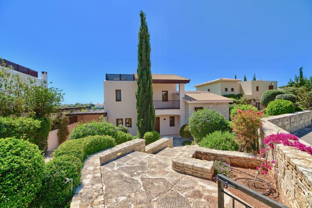 4 Bedroom Villa Helidoni With Private Infinity Pool, Aphrodite Hills Resort Kouklia Ngoại thất bức ảnh