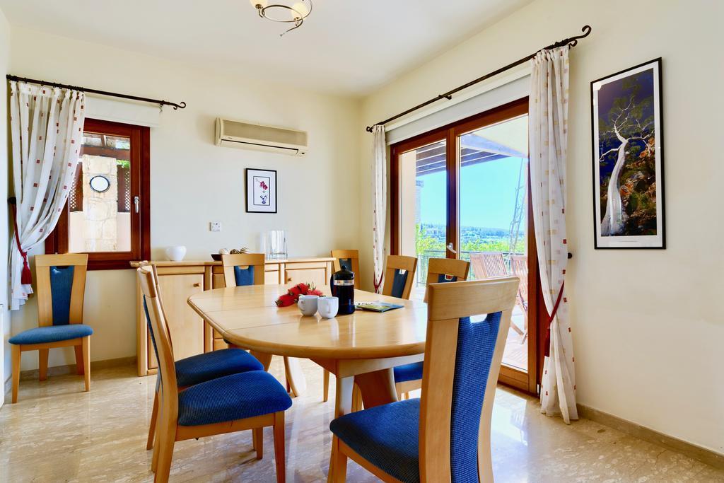 4 Bedroom Villa Helidoni With Private Infinity Pool, Aphrodite Hills Resort Kouklia Ngoại thất bức ảnh