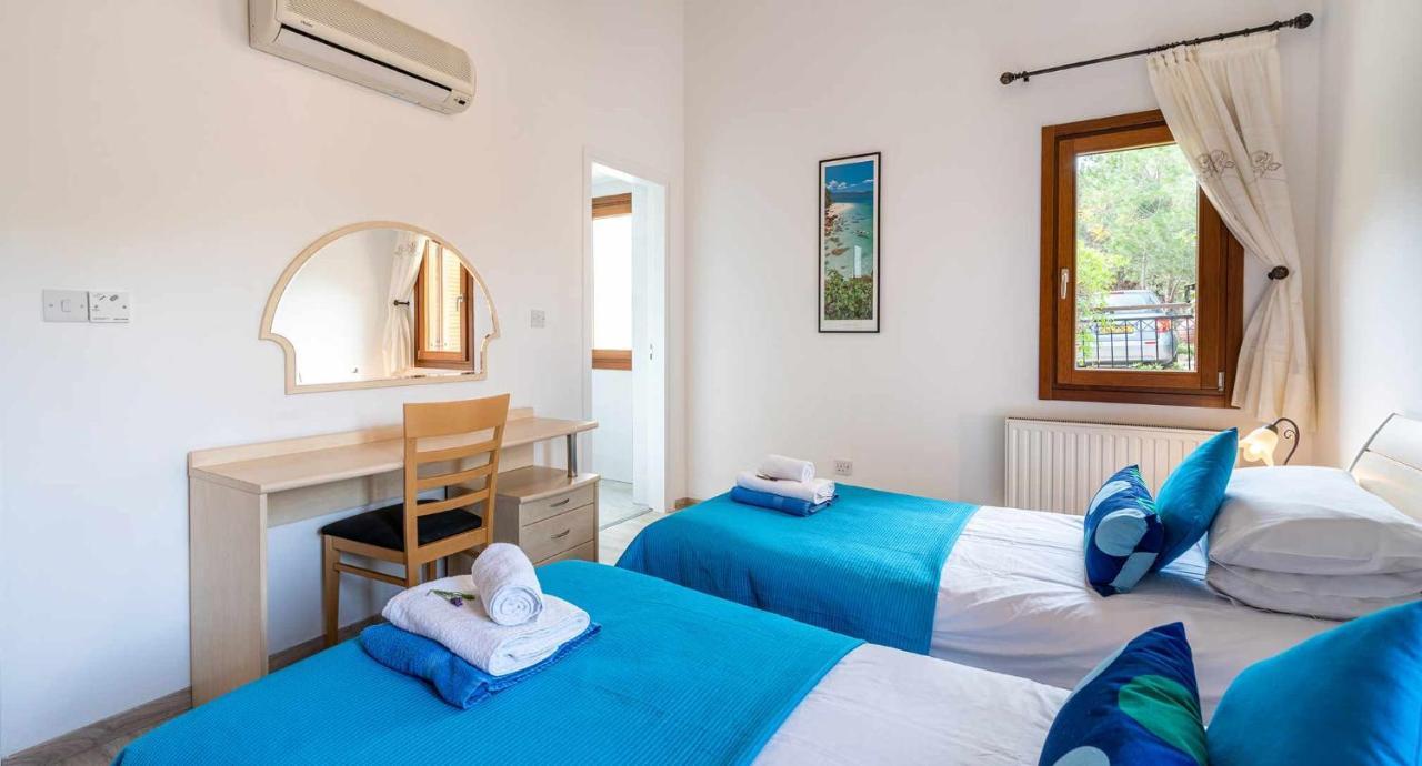 4 Bedroom Villa Helidoni With Private Infinity Pool, Aphrodite Hills Resort Kouklia Ngoại thất bức ảnh